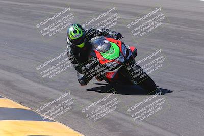 media/Oct-01-2023-SoCal Trackdays (Sun) [[4c570cc352]]/Bowl (1020am)/